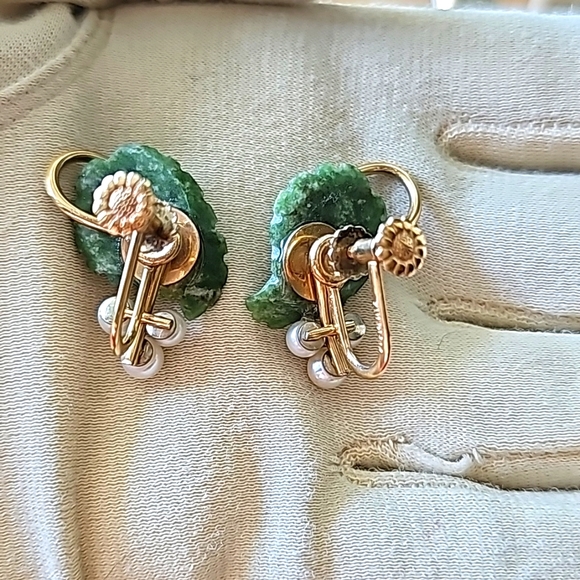 VINTAGE Krementz Necklace and Screw Back Earrings - Picture 5 of 15